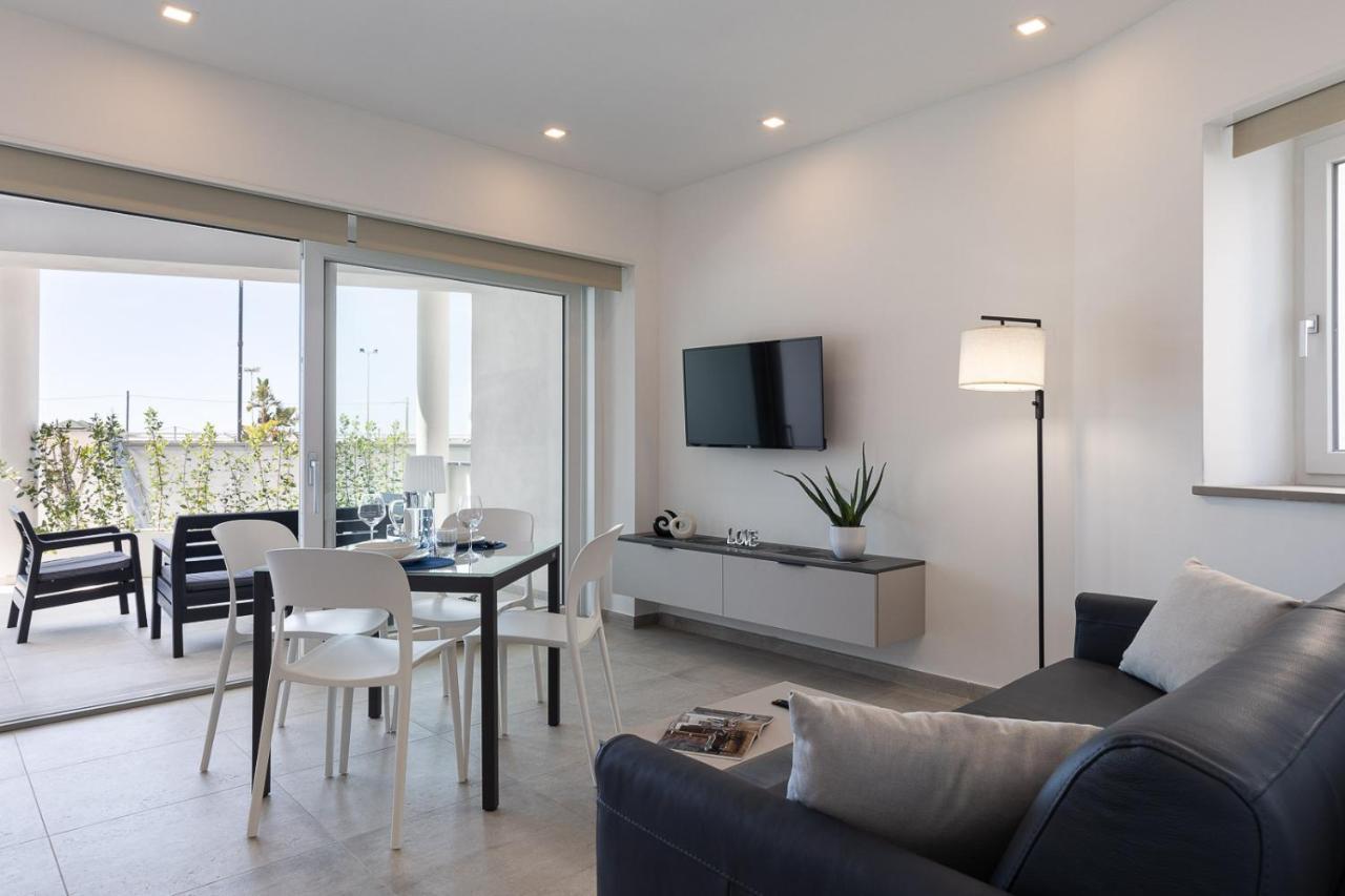 Oneweek Gaeta Suites And Apartments Exterior photo